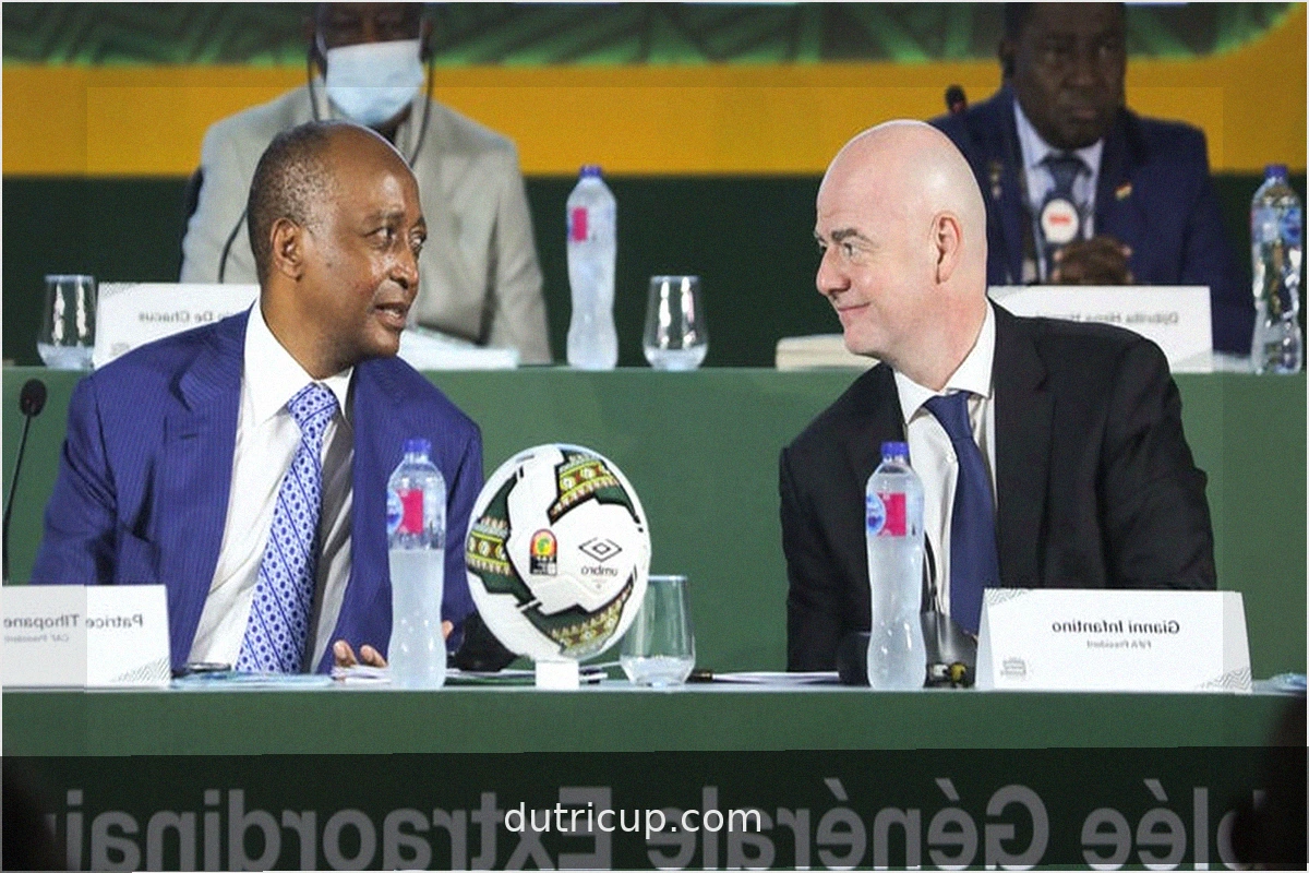 En Medio de la Tormenta, Infantino Recibe Apoyo de la Confederación Africana de Fútbol